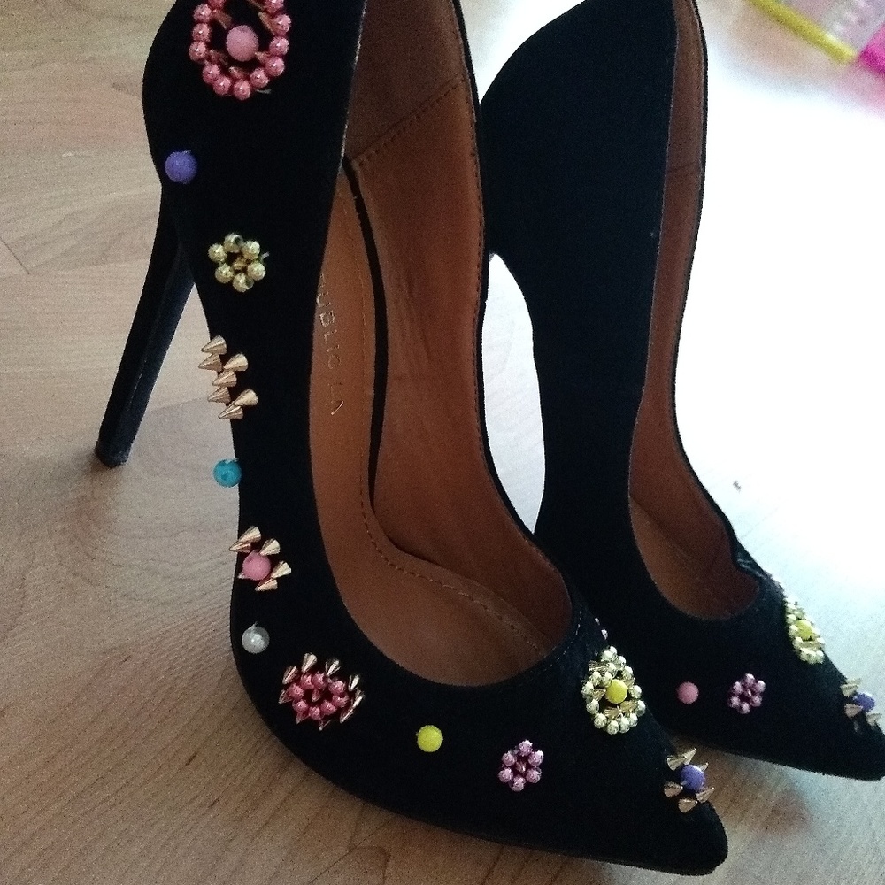 Studded Pumps